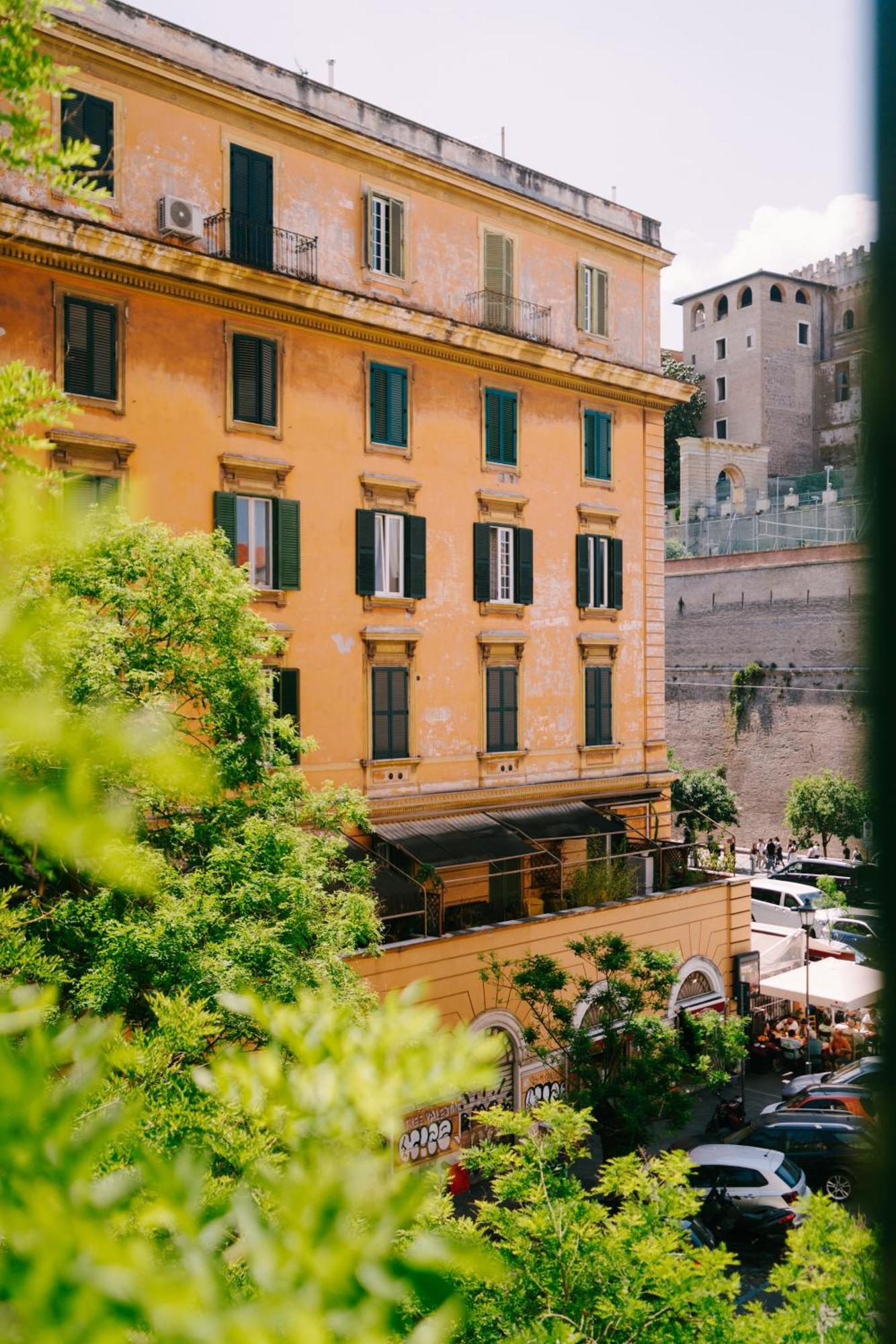 Royal Du Vatican Pensionat 3*